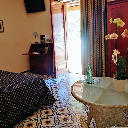 La Taverna Del Leone Guest house